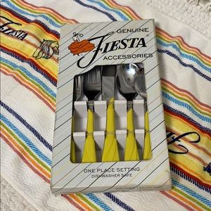 Fiestaware 5-piece flatware RETIRED, Sunflower NIB